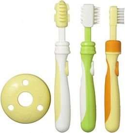 Pigeon K891 3-Piece Baby Training Toothbrush Set