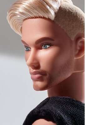 Barbie Signature Looks Poseable Ken Doll (Blonde)