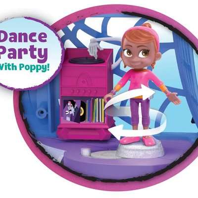 Vampirina Scare B&b