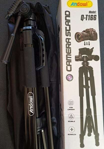 Adjustable Tripod Video Photo Foldable Non-Slip Camera Stand Q-T166
