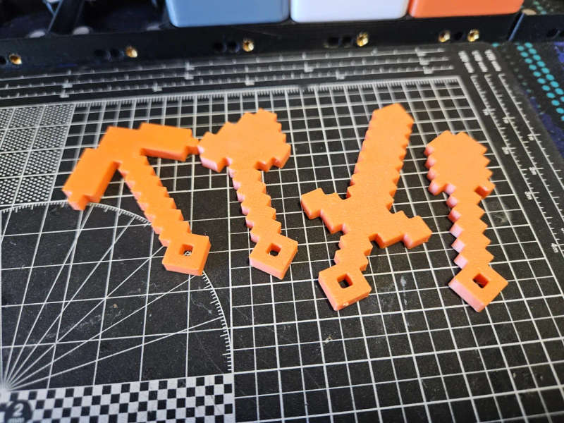 Minecraft Tools Keychain - 3D Printed
