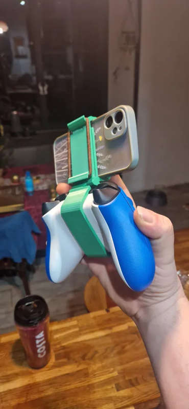 Xbox Controller Phone Mount - 3D Printed