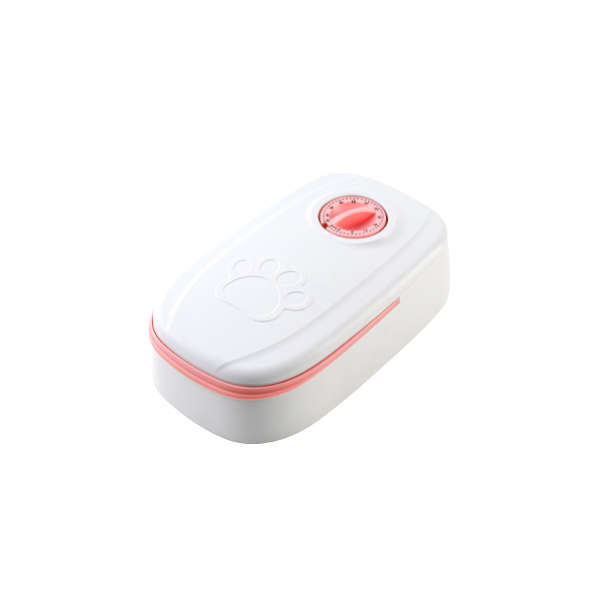 Automatic pet feeder