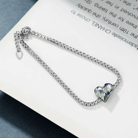Bracelet Embellished with Austrain Heart Crystal