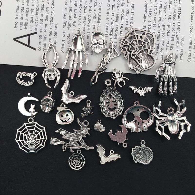 100 Piece Halloween Charms Pendants For DIY Jewelry Making
