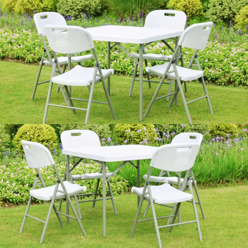 Foldable Plastic Chairs - 4 Pack- White Colour