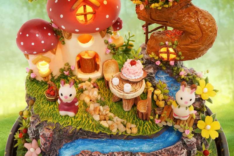 Cuteroom DIY Miniature Music Rotating House - Garden Diary