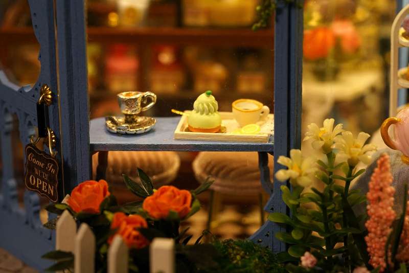 Cuteroom DIY Miniature House - Tea House Rose Garden