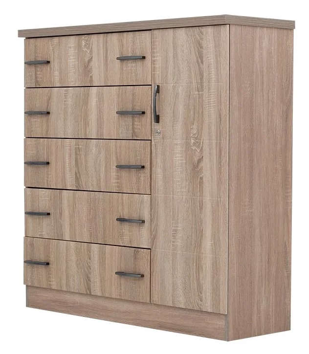 Wood Chest of Drawers in Oak
