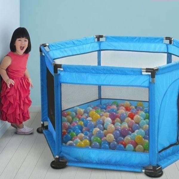 Kids happy game fence with 30 balls