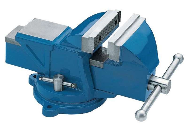 Duratool (D02334) Bench Vice, 4", Engineering Style, Machined Jaws