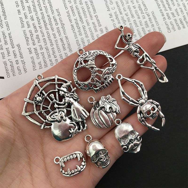 100 Piece Halloween Charms Pendants For DIY Jewelry Making