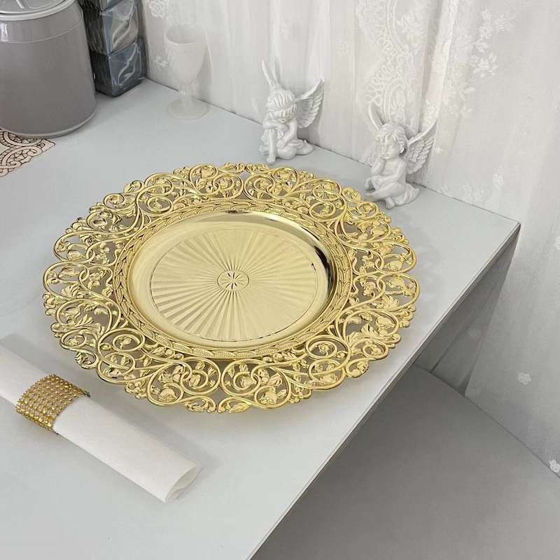 25 Pieces Gold Hollow Edge Vintage Underplate For Table Decor And Wedding