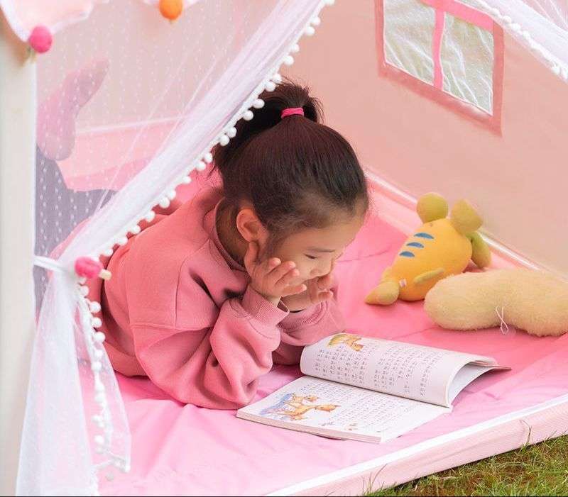 Fun Kids Indoor Outdoor Large Space Tent Playhouse