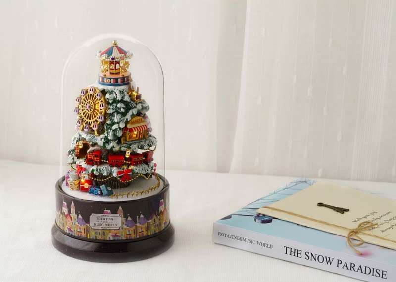 Cuteroom Diy Miniature Music Rotating Box - Ice And Snow Wonderland