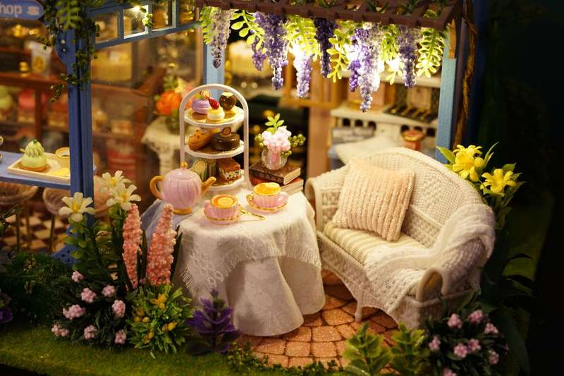 Cuteroom DIY Miniature House - Tea House Rose Garden