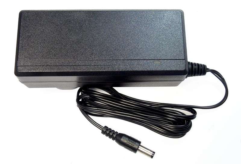 Multicomp Pro (MP004775) AC/DC Power Supply, 60 W, 24 V, 2.5 A