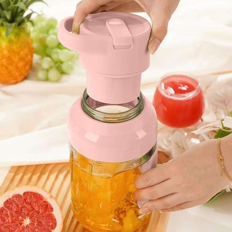 Juicer Cup