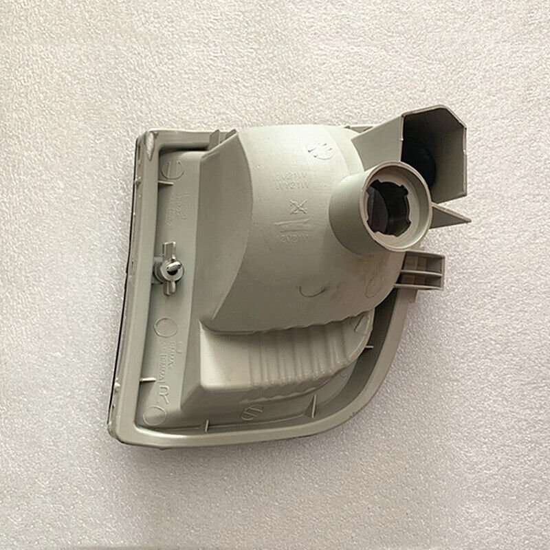 Right Side Front Bumper Fog Light NO Bulbs Replace For Toyota RAV4 2001-2003