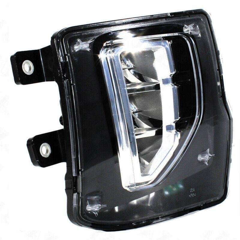 For Chevy Silverado 1500 2016-2018 Front Bumper Fog Lamp Driving Light Right