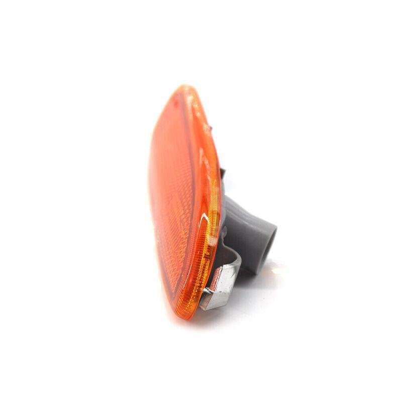 For Mercedes-Benz W203 C-Class Right Side Marker Light Bumper Turn Signal Lamp