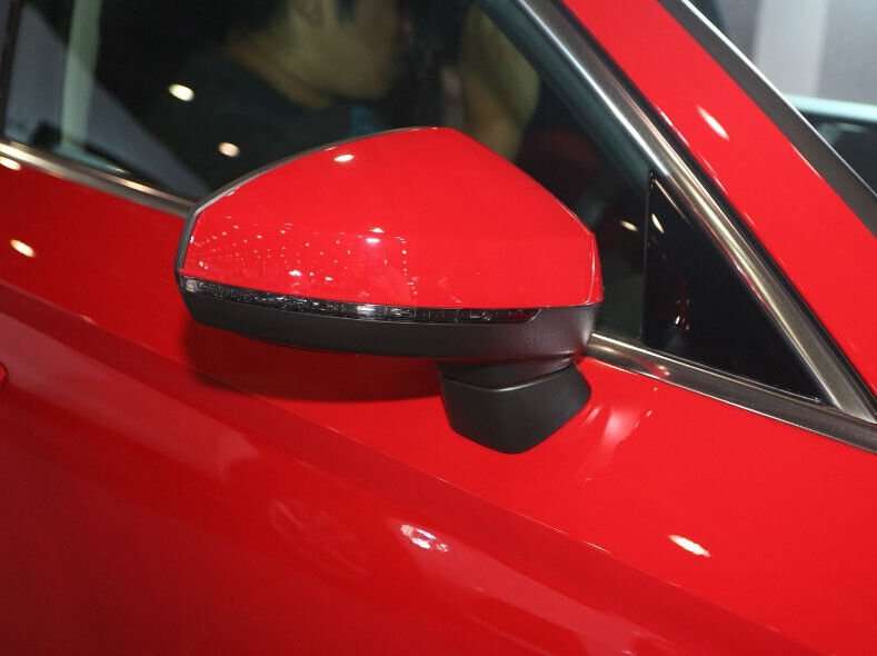 For 2014-2016 Audi A3 8VA Side View Mirror Assembly 6 Pins Hot Sale Right Red