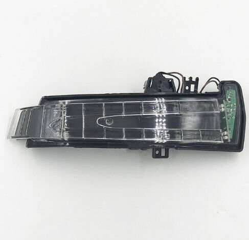 For 13-18 Benz A Class W176 Hatchback Side Mirror Turn Signal Light Right Side