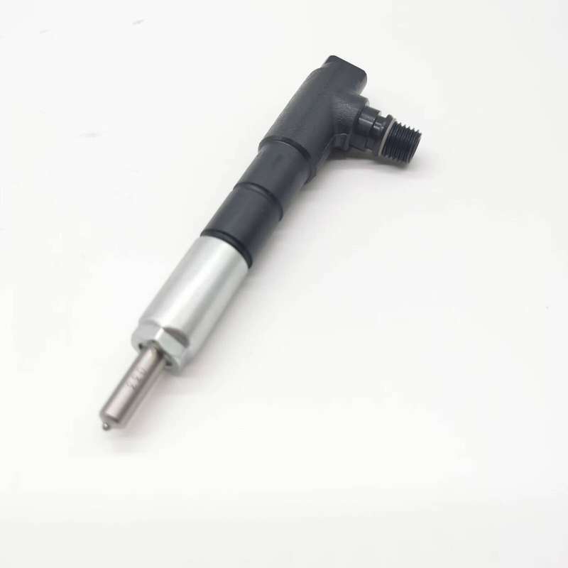 Fuel Injector 1J550-53000 compatible Kubota V3800 V3800DI-T Engine SVL90 M8540