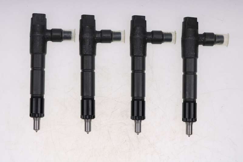 4X Fuel Injector 729907-53100 Compatible with Yanmar 4TNV98 4TNV98T Engine
