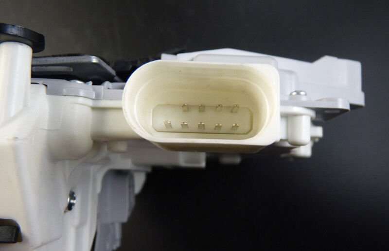 Door Lock Latch Actuator Driver Side For VW Passat Touareg Audi A4 A5 Quattro Q5