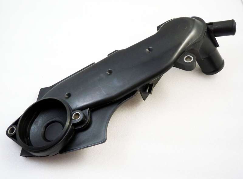 New Thermostat Housing For Audi A6 Quattro VW Passat 2001-2005 078121121K