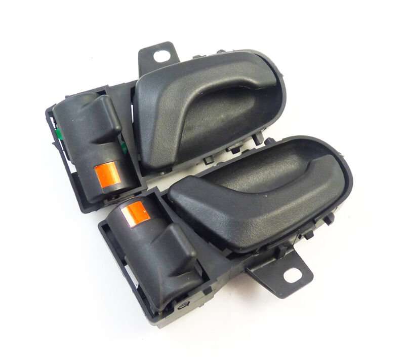 8313065E005ES Left Right Inside Inner Door Handle Set For Swift Suzuki Geo Metro