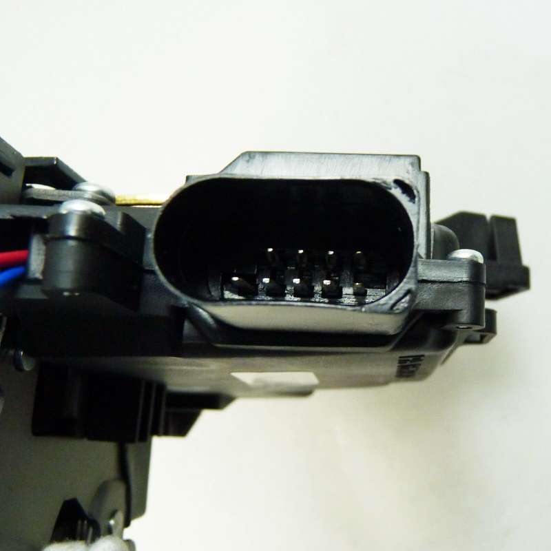 4B1837015G Front Left Driver Side Door Lock Actuator for Audi A4 A6 Quattro S4