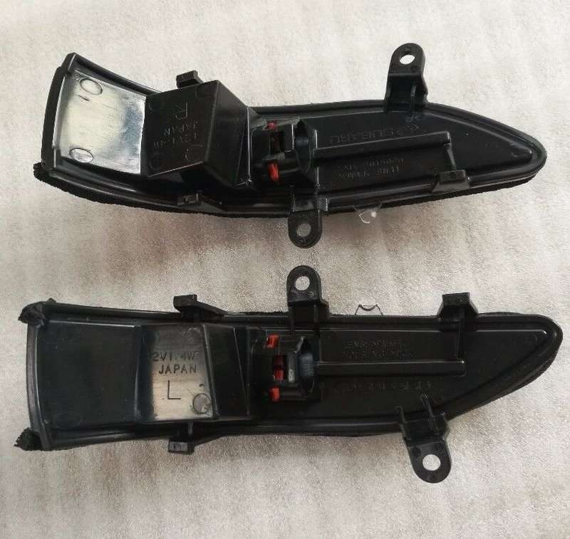 1 Pair Side Mirror Turn Signal Lamp For Subaru Forester Outback Legacy Tribeca