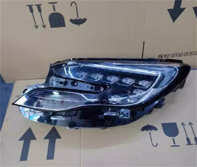 Car Headlight assembly for Buick GL8 LED daytime running light Turn signal