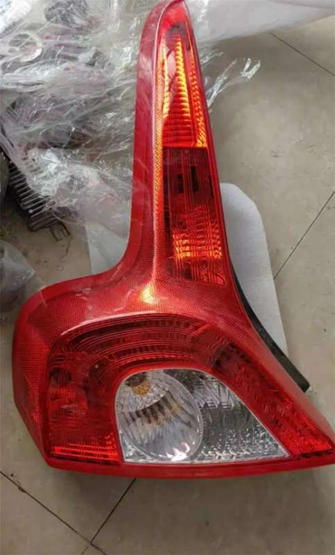 Tail Light Rear Brake Light Reverse turn signal Lamp for Volvo C30