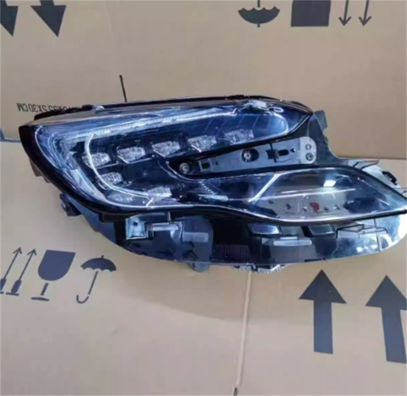 Car Headlight assembly for Buick GL8 LED daytime running light Turn signal
