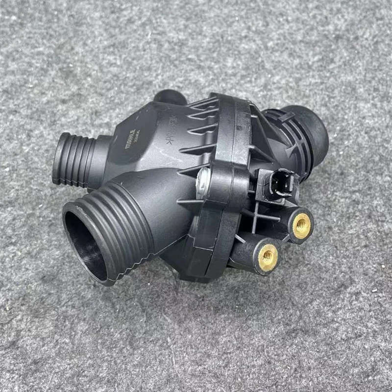 Engine Coolant Thermostat Assembly for BMW E81 E82 E87 E88 E90 E91E60 E61 E63 E86 E65 E66 N52 N53...