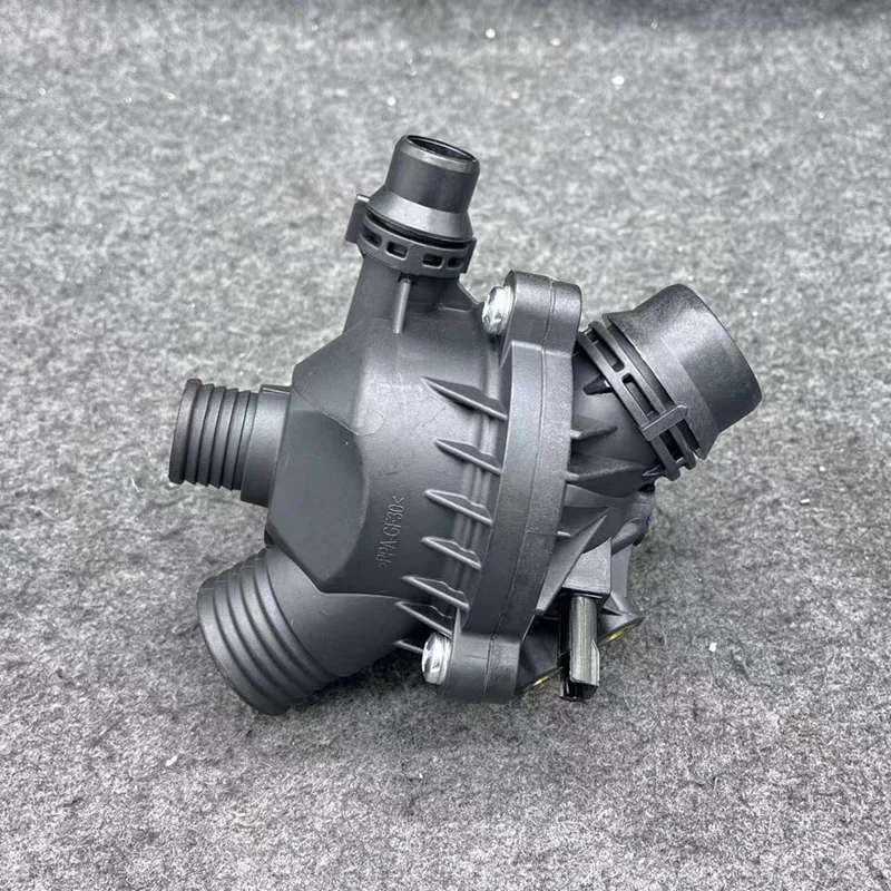 Engine Coolant Thermostat Assembly for BMW E81 E82 E87 E88 E90 E91E60 E61 E63 E86 E65 E66 N52 N53...