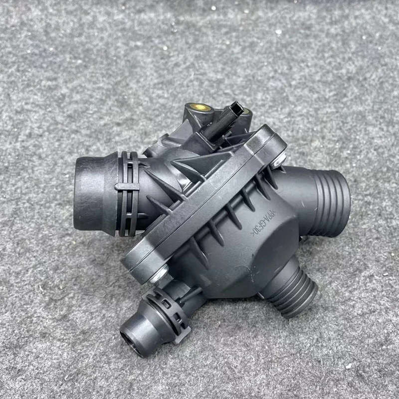 Engine Coolant Thermostat Assembly for BMW E81 E82 E87 E88 E90 E91E60 E61 E63 E86 E65 E66 N52 N53...