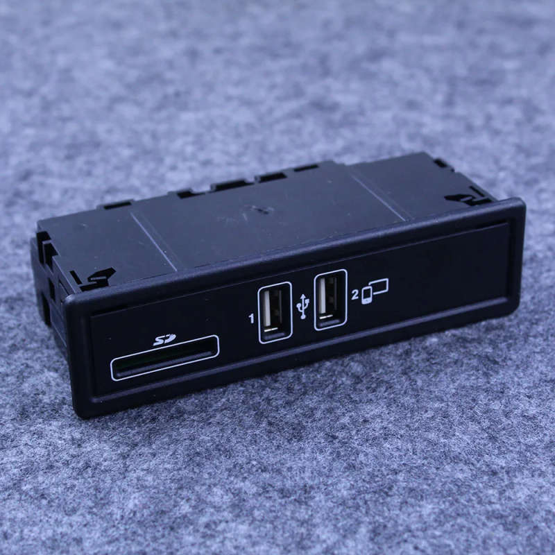 For MERCEDES-BENZ S W205 Multimedia Connection Unit A2138200400 NEW  USB Socket