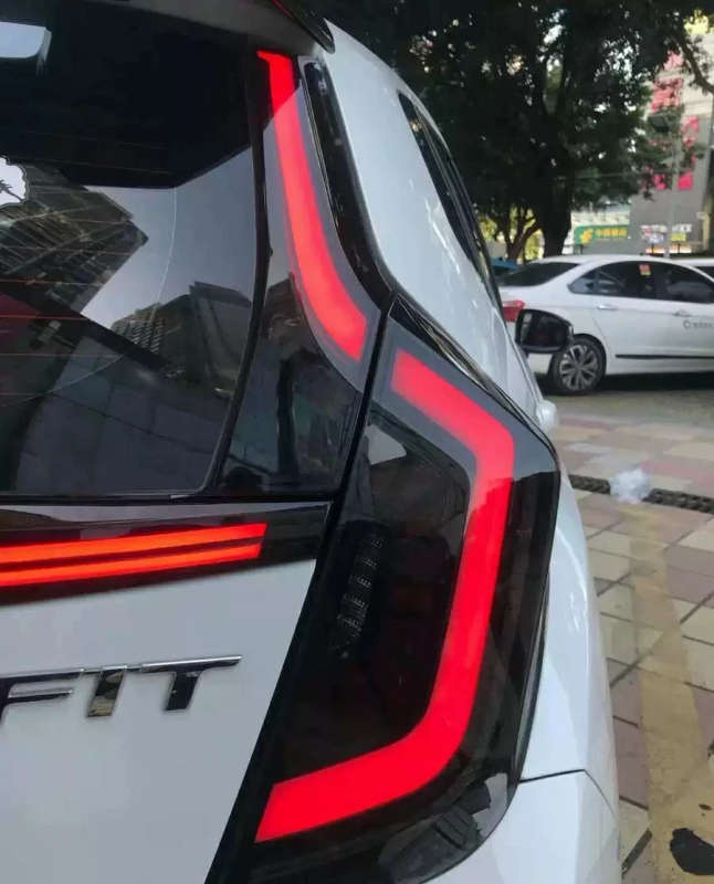 LED Additional Tail Lamp Taillight Assembly for Honda FIT GK5 Retrofited 2014-2020 with Turn Signal