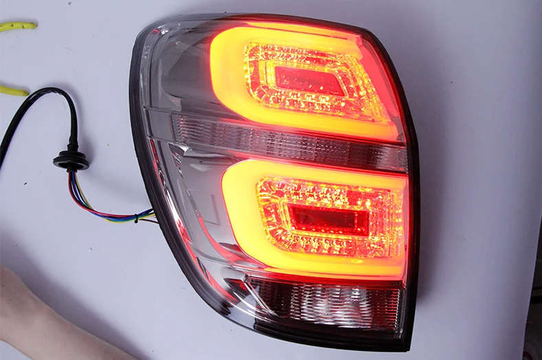 Led Taillight for Chevrolet Captiva 2008-2014 with Smoked Black Brake Lamp Dynamic Turn Signal