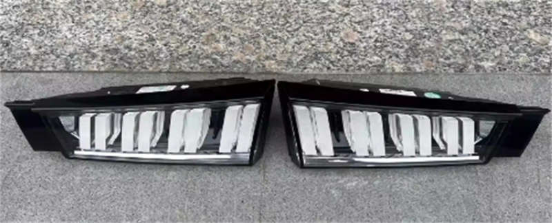Tail Light Rear Brake Light Reverse turn signal Lamp for LYNK&amp;CO 03
