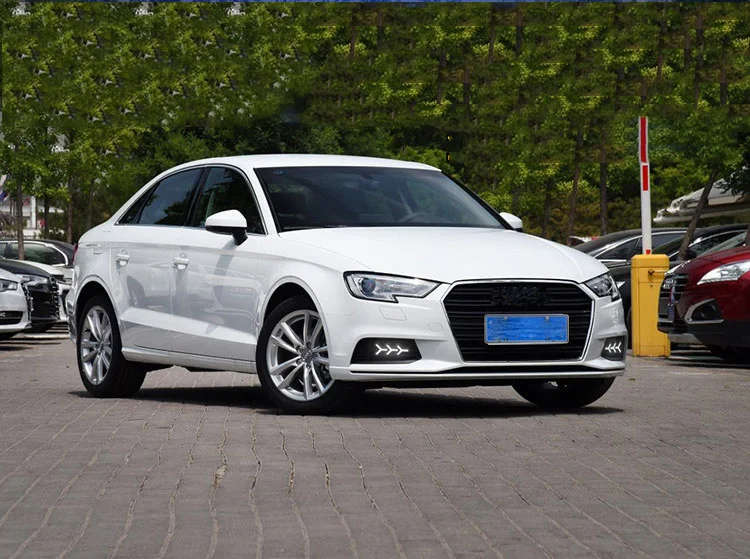 led drl daytime running light for  Audi A3 2017-2019 with Dynamic moving yellow turn signal and b...