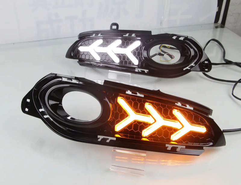 led drl daytime running light for Honda vezel  with Dynamic moving yellow turn signal and blue ni...