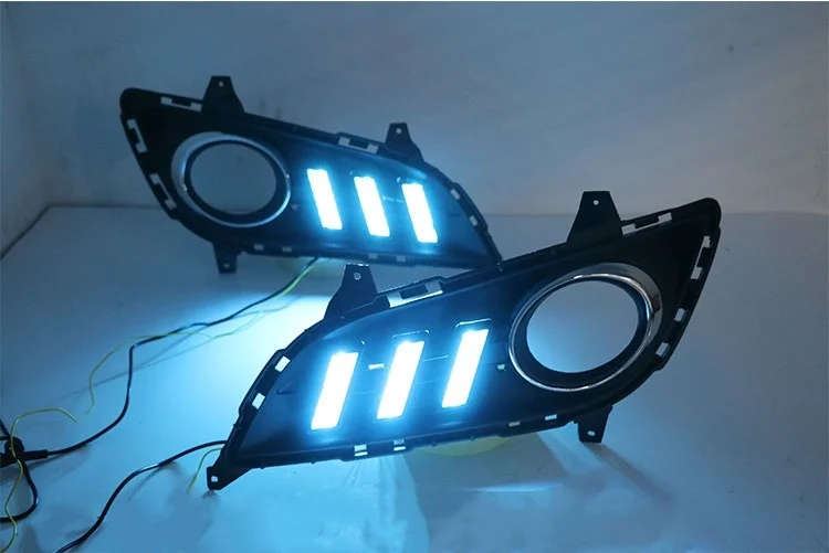 led drl daytime running light for Hyundai Elantra 2012-2016 with Dynamic moving yellow turn signa...
