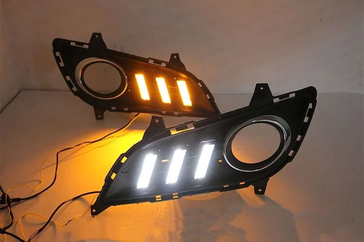 led drl daytime running light for Hyundai Elantra 2012-2016 with Dynamic moving yellow turn signa...