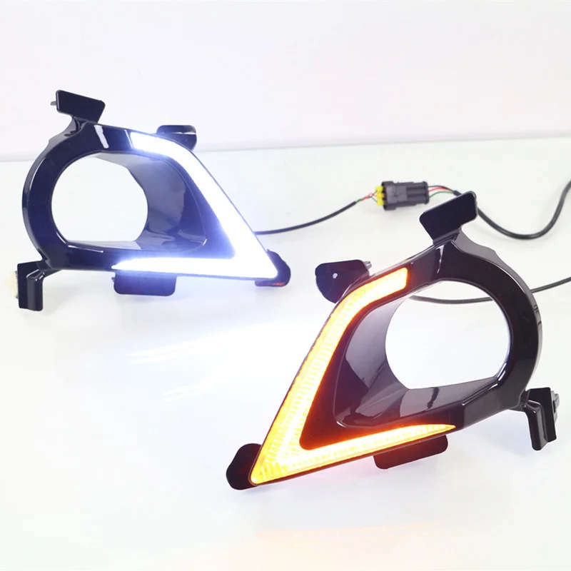 led drl daytime running light for Toyota Innova 2016-2017 with Dynamic moving yellow turn signal ...