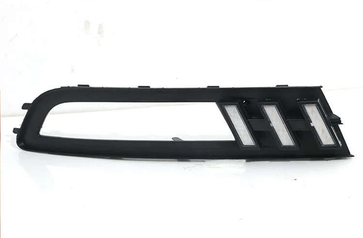 led drl daytime running light for Volkswagen Passat 2017-2019 with Dynamic moving yellow turn sig...